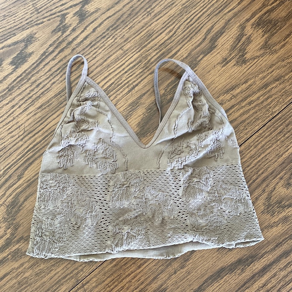 Free People! Size XS/S tank crop top! Design is super fun and color is brown!